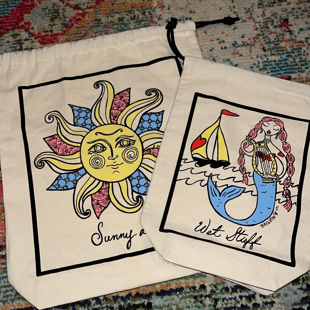 Brighton Sea Breeze travel set canvas bags